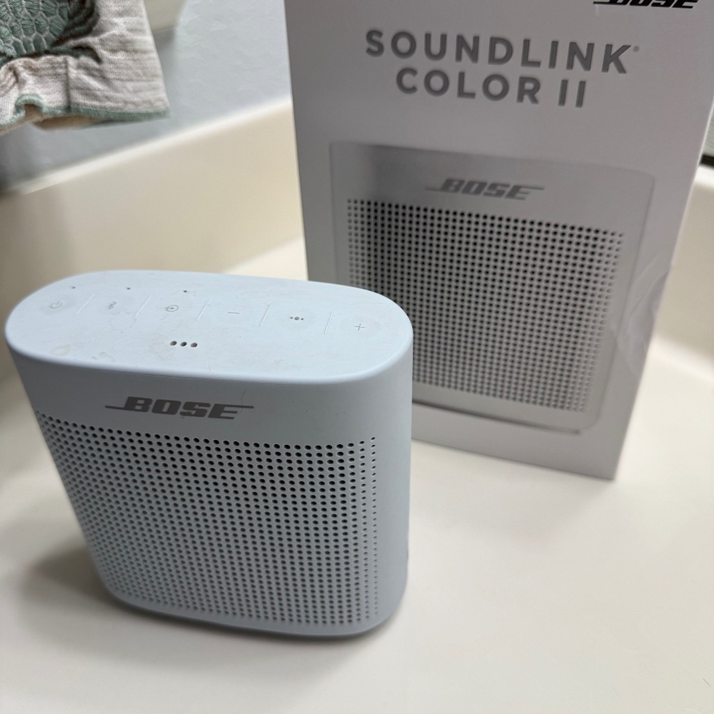 Bose Soundlink II Color Bluetooth Speaker - White